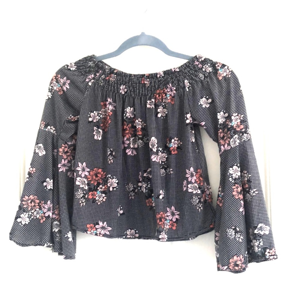 Fashion Nova Black & White Floral Top